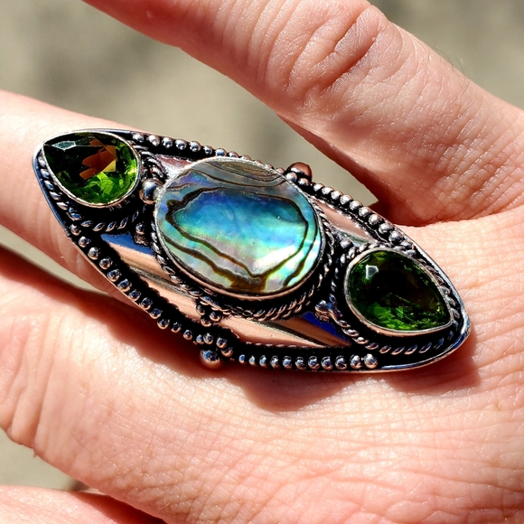 New Abalone Shell & Peridot 925 Silver Statement Ring. - Picture 7 of 16
